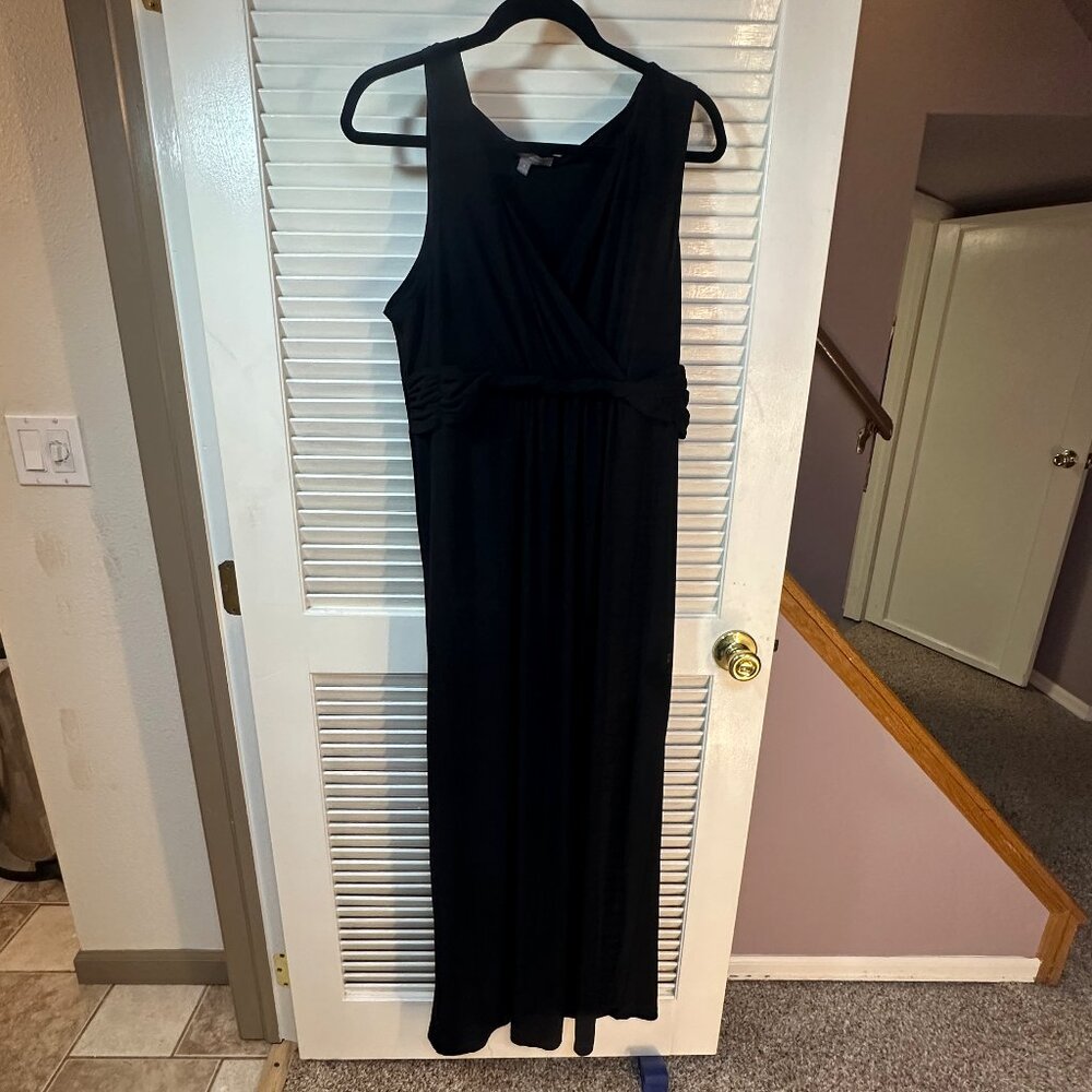 NY Collection Sleeveless Surplice V-Neck Maxi Dress with Twist Waist – Black – S